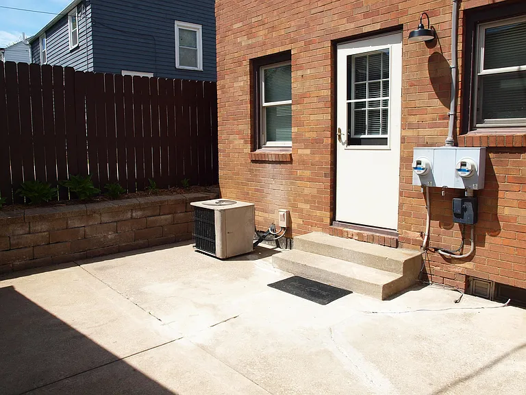 1224 Milford St NE #1 — Photo 17