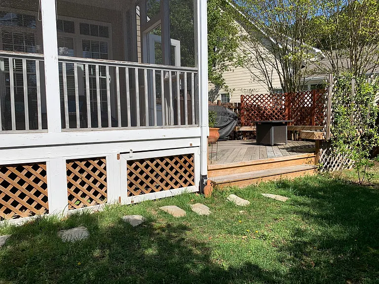 208 Lord Levens Ln — Photo 13