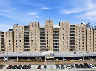 2160 Greentree Rd APT 705W, Pittsburgh, PA 15220