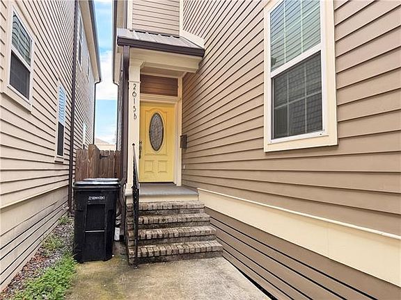 2nd image of 2615 Banks St
