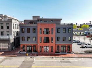 238 Deer St UNIT 207, Portsmouth, NH 03801