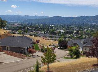 2590 NW Troost St LOT 21, Roseburg, OR 97471