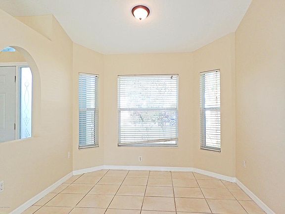 4th image of 245 Quail Dr