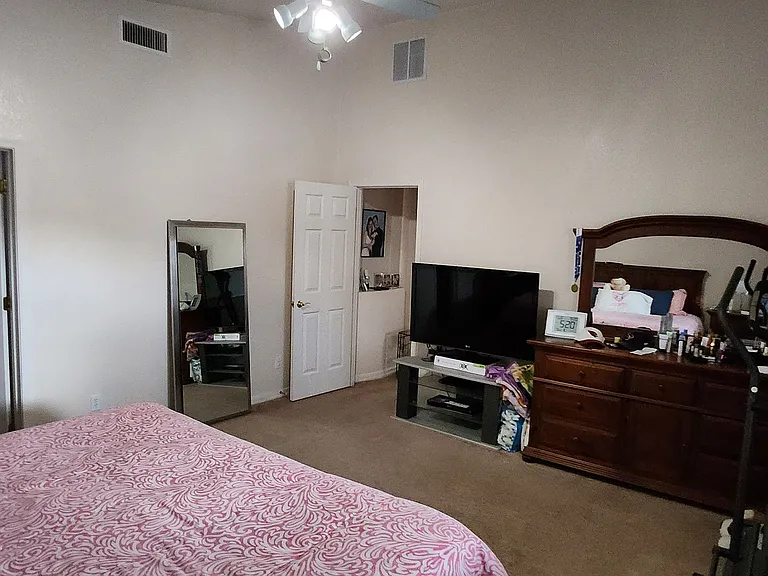 912 W Cork Oak Pl — Photo 13