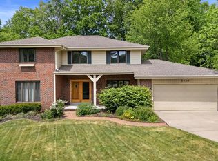 3430 Shorewood Dr, Racine, WI 53404
