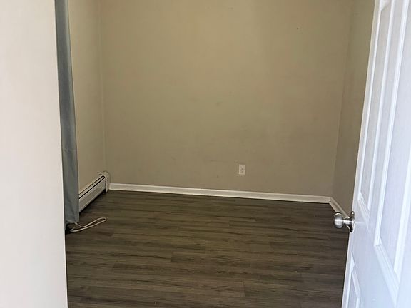 5th image of 442-444 Badger Ave #1
