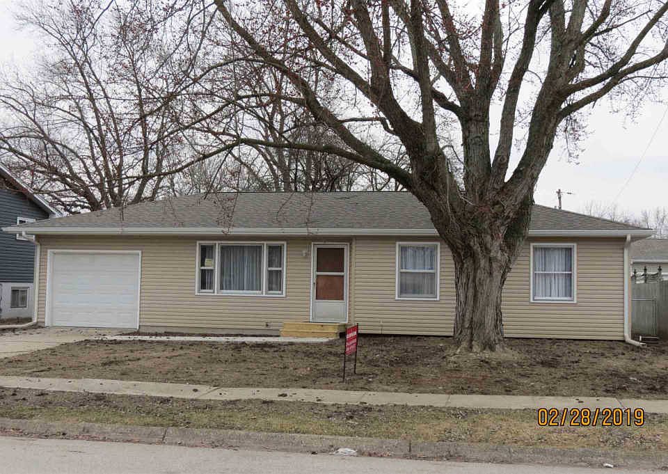 1st image of 3721 Redbud Ave
