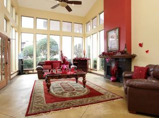 10300 Golden Meadow Dr, Austin, TX 78758