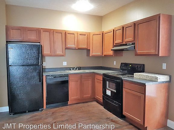 4th image of 327 W 8th St APT 1