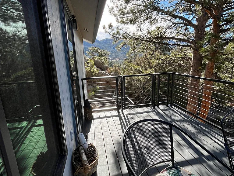 Side View of Front Deck