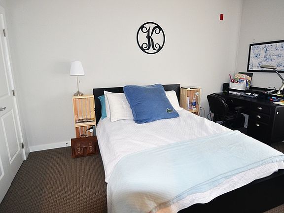 4th image of 3862 Lancaster Ave APT 204