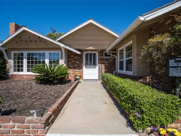 3051 Saint Albans Dr, Los Alamitos, CA 90720