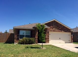 640 Noble Grove Ln, Fort Worth, TX 76140
