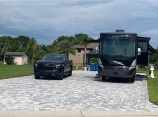 333 Nolane Ln #165, Polk City, FL 33868