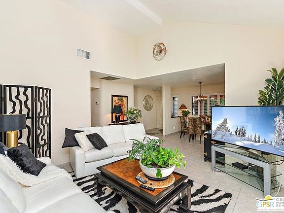 5th image of 2345 S Cherokee Way Unit 95