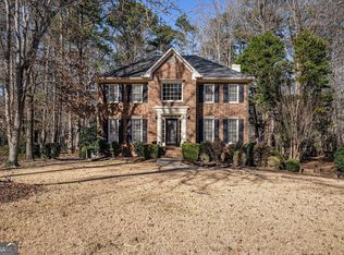 302 Cumberland Ct, Peachtree City, GA