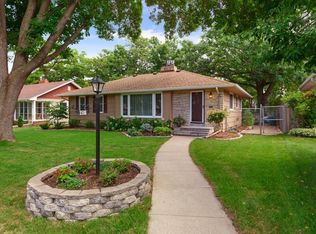3506 Zenith Ave N, Robbinsdale, MN 55422