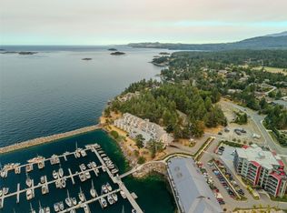 3555 Outrigger Rd #403, Nanaimo, BC V9P9K1