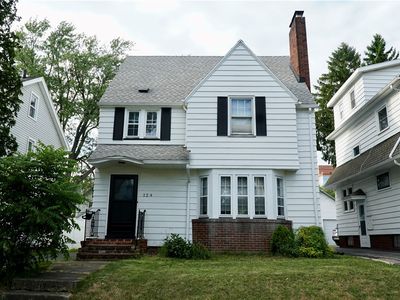 124 Rossiter Rd, Rochester, NY, 14620