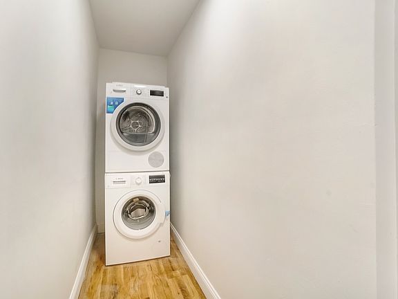 5th image of 277 W 22nd St APT 1