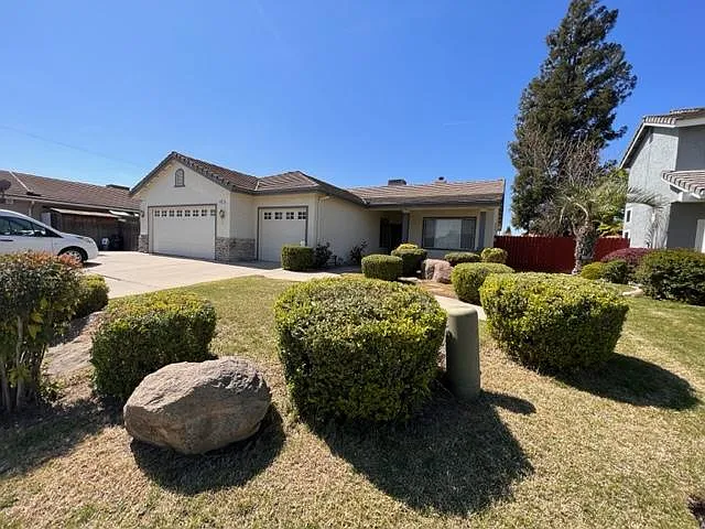 901 Amador St photo 1