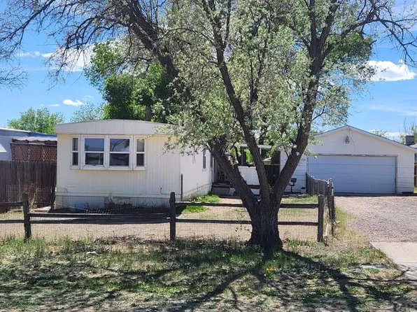 356 E Walton Dr, Pueblo West, CO 81007