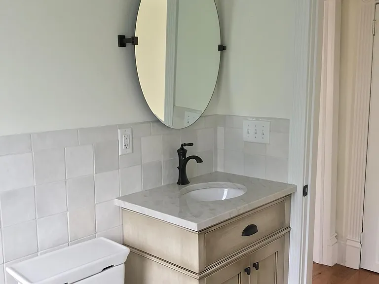 Full Bath on 2nd Floor