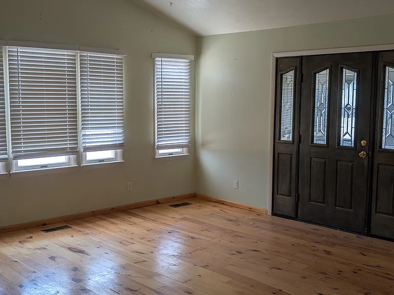 533 N Clarion Rd — Photo 26