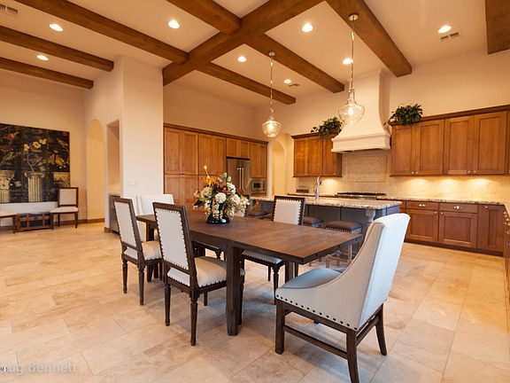 3rd image of 2905 S Prospector Cir