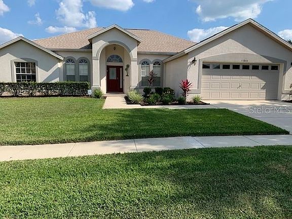 2nd image of 15844 Heron Hill St