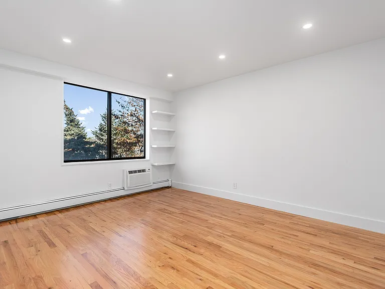 157 Greenpoint Ave #3 — Photo 6
