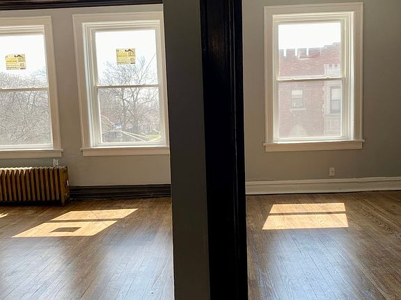 4th image of 1732-36 E 79th St #3E