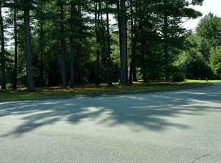 35 Charles St, Georgetown, MA 01833