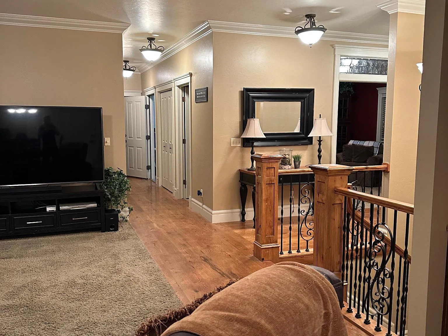 4 bed, 2.5 bath, 3206 sqft, $2,200 — Photo 3