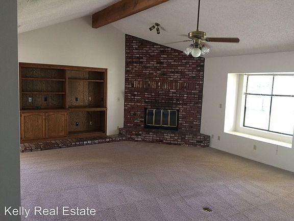 4th image of 5201 Tamara Ct