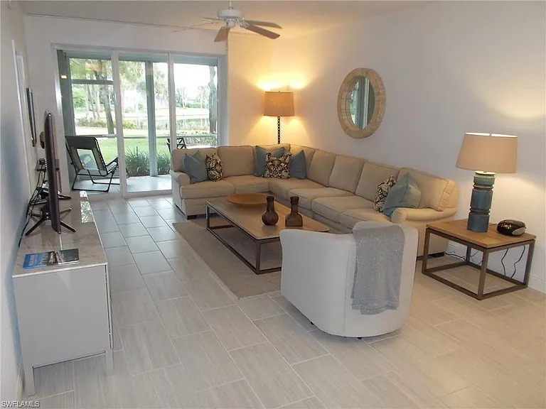 847 Tanbark Dr #101 — Photo 2