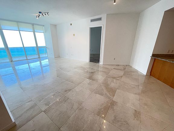4th image of 15901 Collins Ave APT 1003