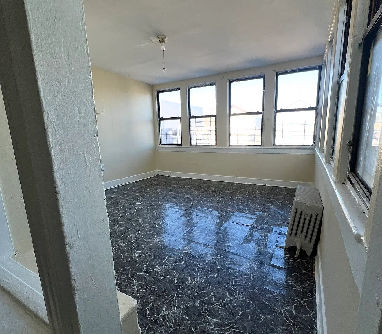 Wright St, Staten Island — Photo 1