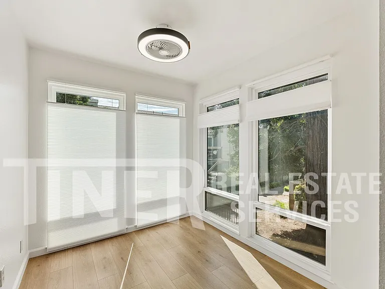 1533 Hood Rd #B — Photo 12
