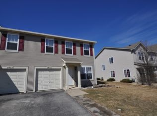 1413 Plantain Dr, Minooka, IL 60447