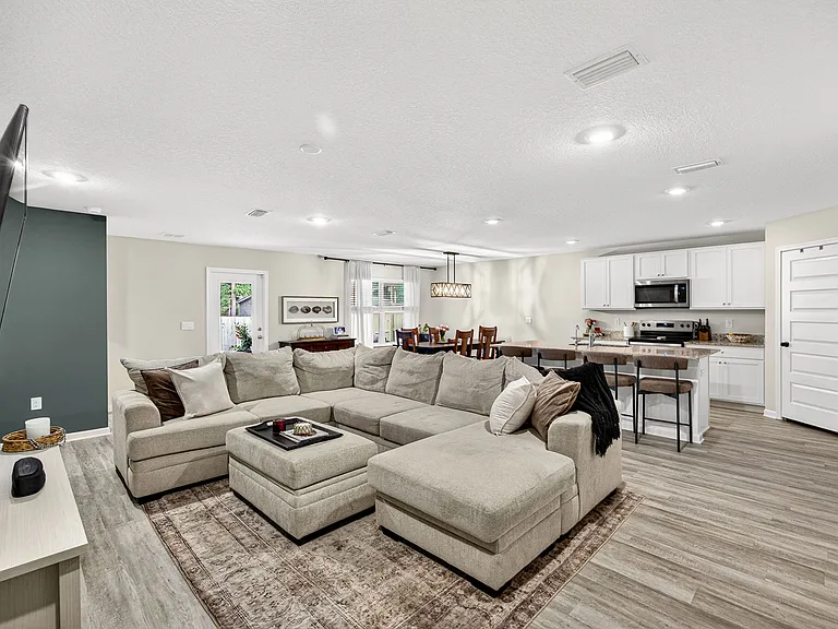 255 Eunola Ln — Photo 13