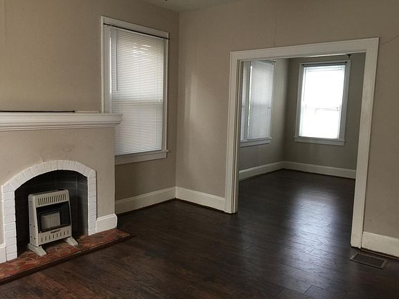 3rd image of 850 Jefferson Pl