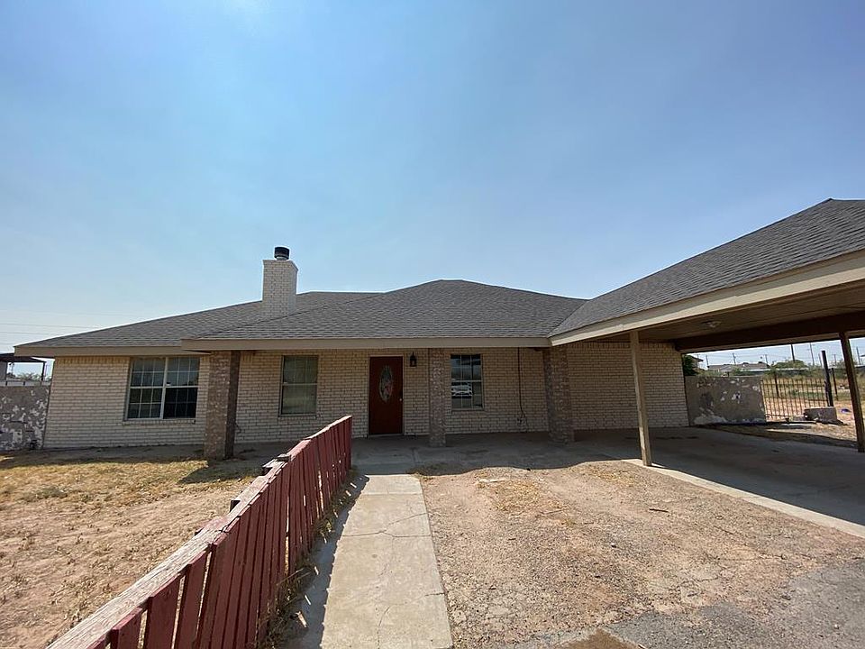 1st image of 10045 W Tucson Dr