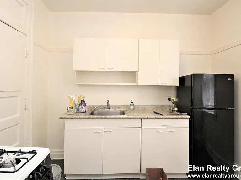 635 W Patterson Ave #2S — Photo 4
