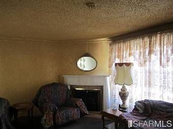 3rd image of 407 Elmira St