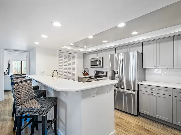 1513 Ocean Shore Blvd #F4 — Photo 10