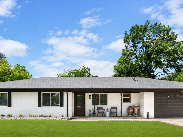 436 Ball St, Grapevine, TX 76051