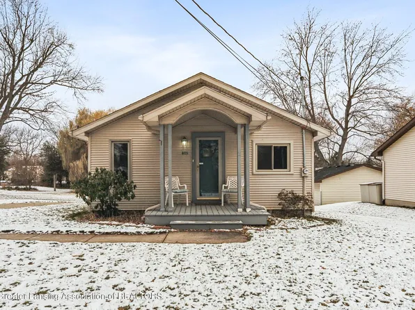 403 Renker Rd, Lansing, MI 48917