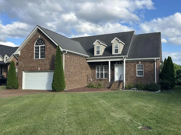 1042 Stonehollow Way, Mount Juliet, TN 37122