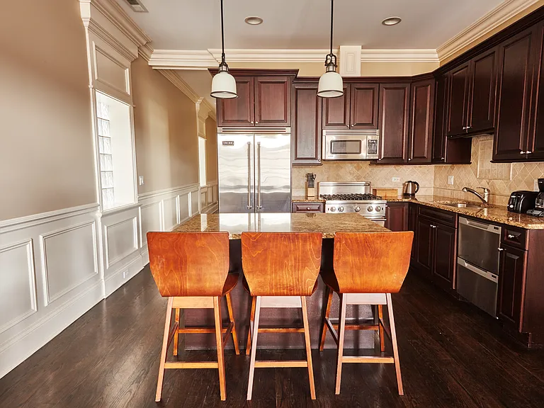 2517 N Halsted St #3 — Photo 3